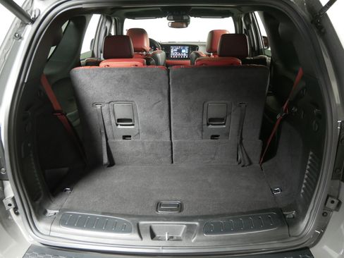 Used 2023 Dodge Durango SRT Hellcat image 18