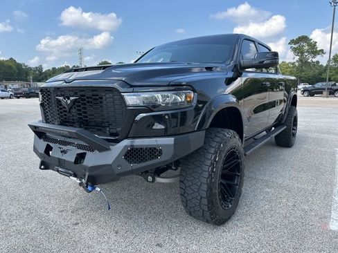 Certified 2025 RAM 1500 Big Horn image 4