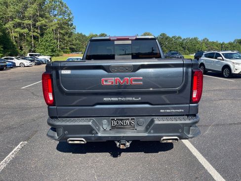 Used 2022 GMC Sierra 1500 Denali w/ Denali Premium Package AWD/4WD image 15