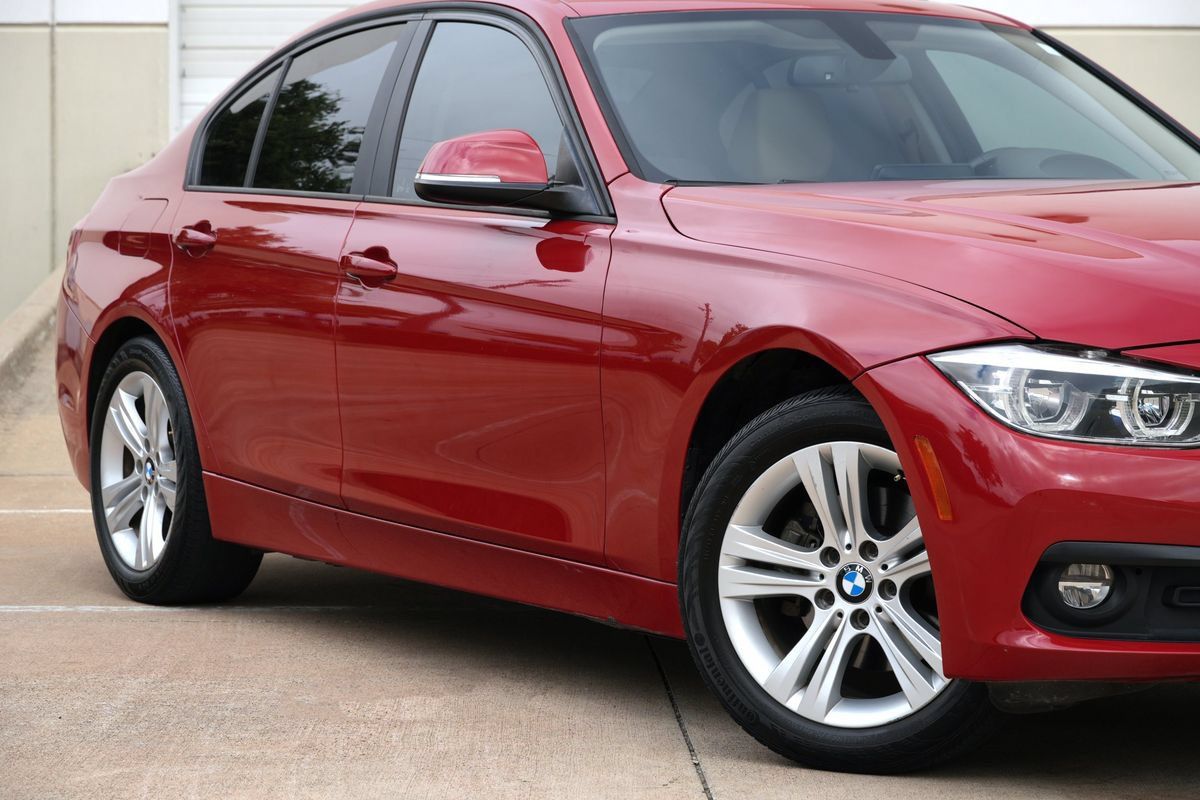 Used 2018 BMW 320i Sedan w/ Convenience Package RWD image 20