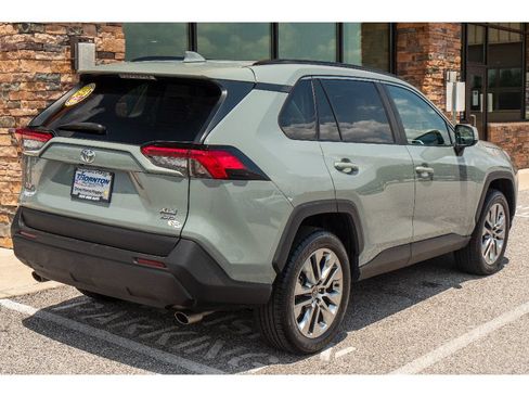 Used 2021 Toyota RAV4 XLE Premium AWD/4WD image 3