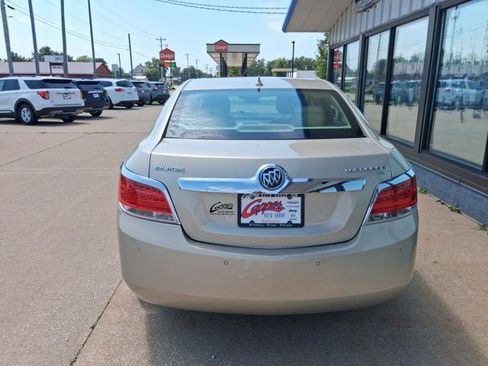 Used 2011 Buick LaCrosse CXL w/ Luxury Package FWD image 18