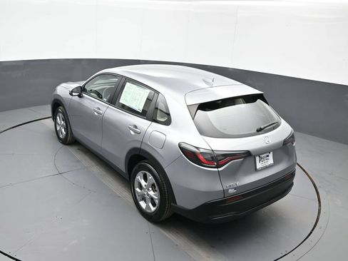 Certified 2023 Honda HR-V LX image 38