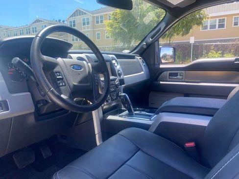 Used 2014 Ford F150 FX4 w/ Equipment Group 402A Luxury AWD/4WD image 8