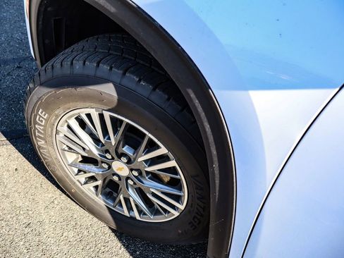 Certified 2024 Chevrolet Traverse LT image 44