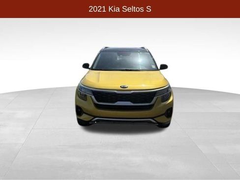 Used 2021 Kia Seltos S AWD/4WD image 2