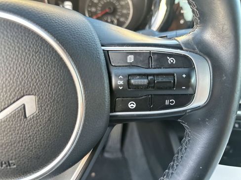 Used 2023 Kia K5 GT-Line image 31