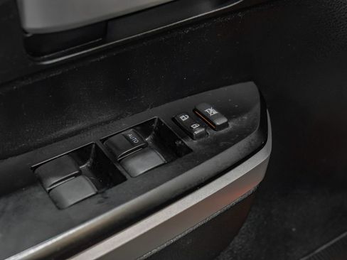 Used 2017 Toyota Tundra SR5 image 40