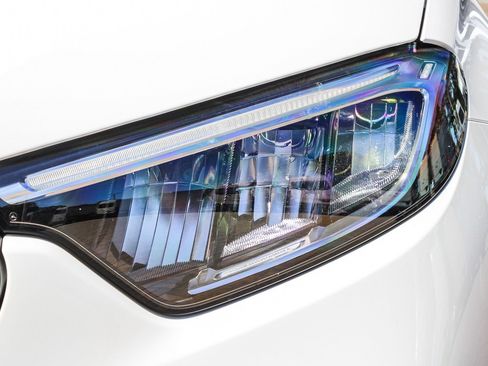 Certified 2024 Mercedes-Benz GLC 300 4MATIC image 5