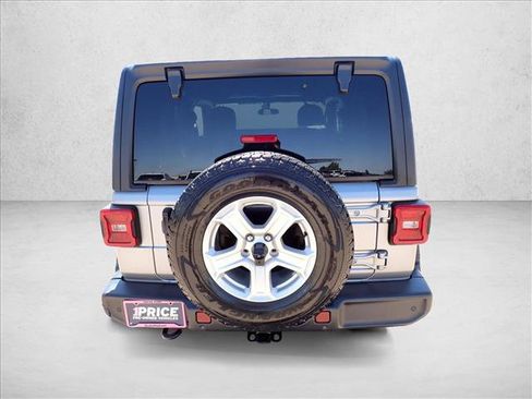 Used 2021 Jeep Wrangler Sport AWD/4WD image 3