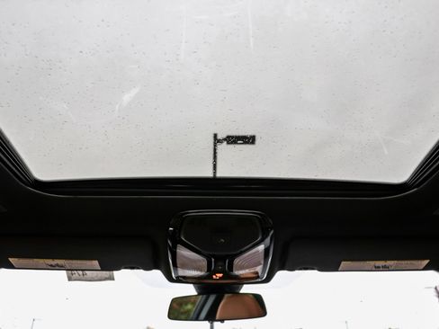 New 2025 BMW 230i xDrive Coupe w/ Convenience Package image 7