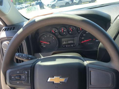 Used 2025 Chevrolet Silverado 1500 W/T w/ WT Value Package AWD/4WD image 13