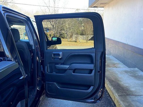 Used 2015 Chevrolet Silverado 1500 LT image 24