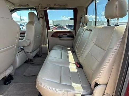 Used 2006 Ford F250 Lariat RWD image 16