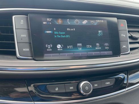 Used 2019 Buick Enclave Avenir w/ Avenir Technology Package AWD/4WD image 10