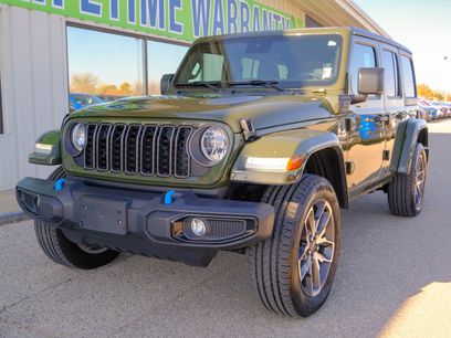 Used 2024 Jeep Wrangler Unlimited w/ Convenience Group