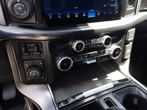 Used 2023 Ford F150 Platinum w/ FX4 Off-Road Package AWD/4WD image 36