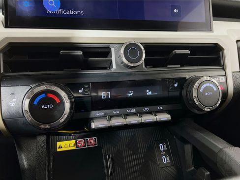 Certified 2024 Toyota Tacoma TRD Sport w/ TRD Sport Upgrade Package AWD/4WD image 16