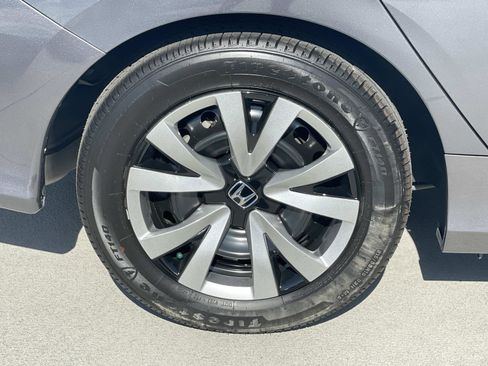 Used 2019 Honda Civic LX image 30