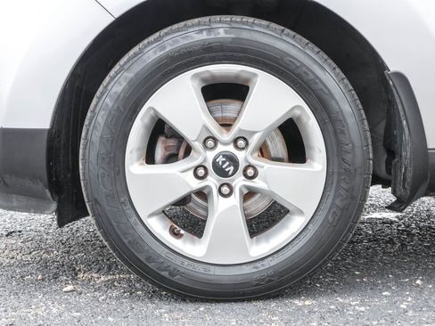 Used 2017 Kia Soul image 13