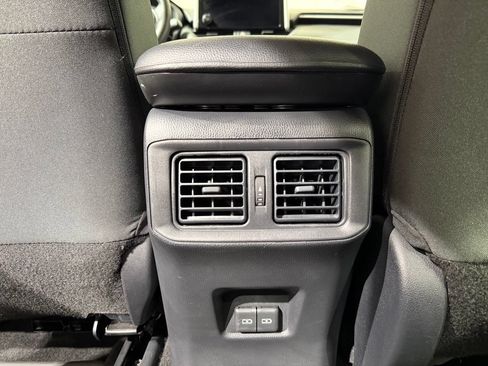 Certified 2025 Toyota RAV4 XLE AWD/4WD image 20