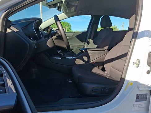 Used 2024 Chevrolet Malibu LT w/ Sport Edition image 13