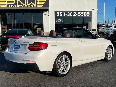 Used 2016 BMW 228i Convertible image 8