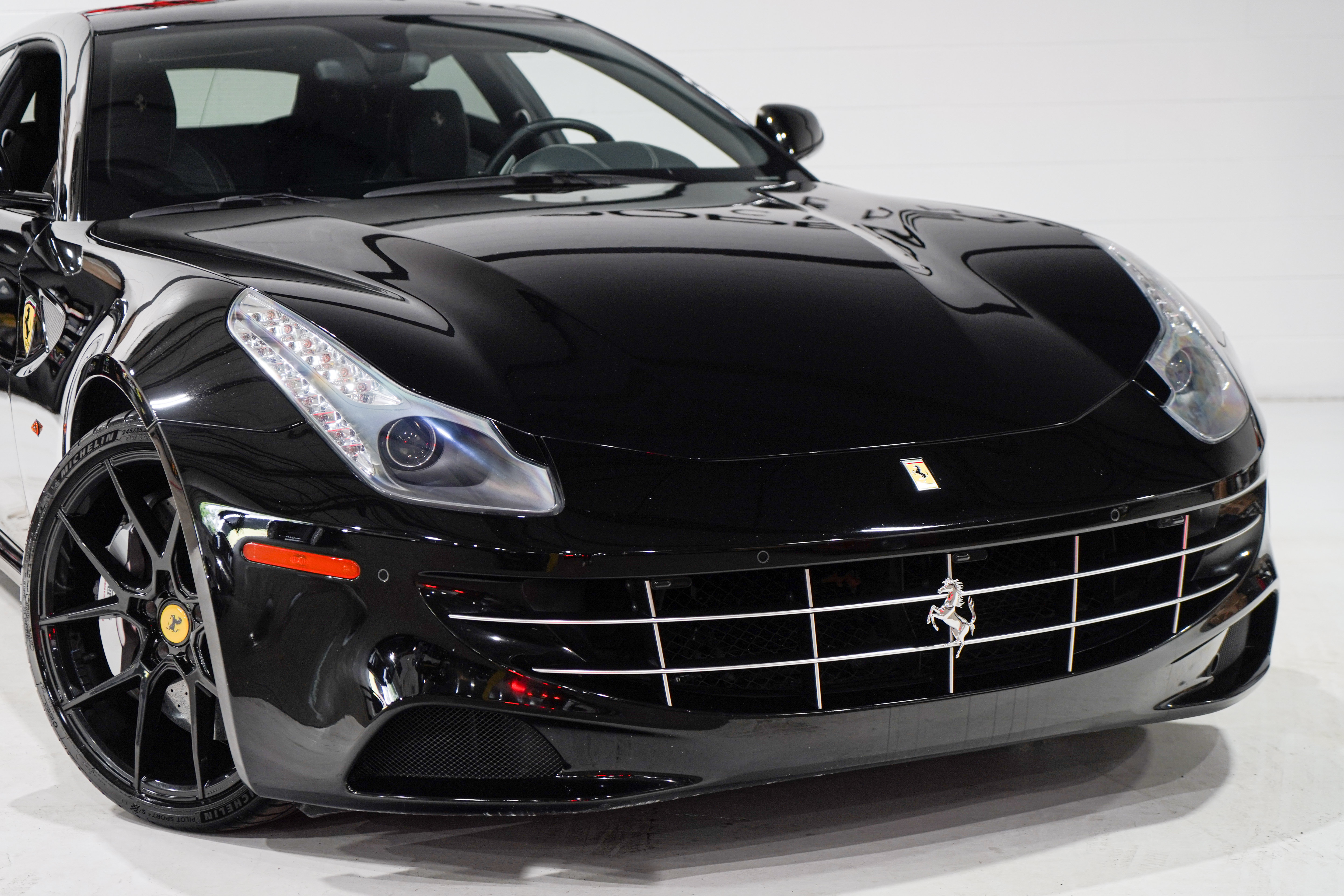 Used 2014 Ferrari FF AWD/4WD image 24