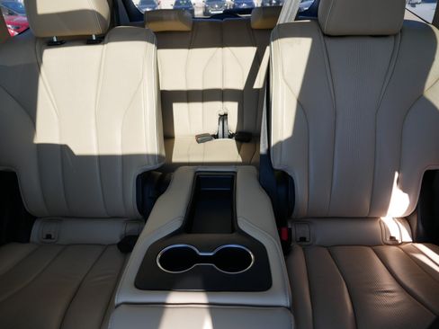 Used 2022 Acura MDX SH-AWD w/ Advance Package image 13