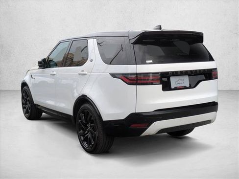 Certified 2025 Land Rover Discovery Dynamic SE AWD/4WD image 8