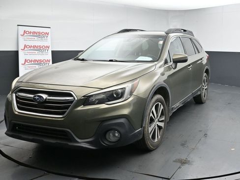 Used 2018 Subaru Outback 2.5i Limited image 4
