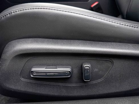 Used 2024 Acura Integra image 25