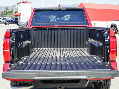 Used 2025 Toyota Tacoma SR5 image 28