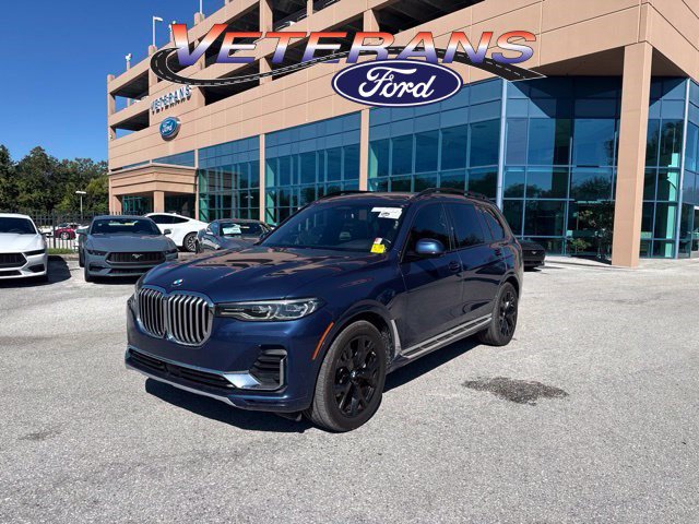Used 2022 BMW X7 xDrive40i w/ Executive Package AWD/4WD image 1