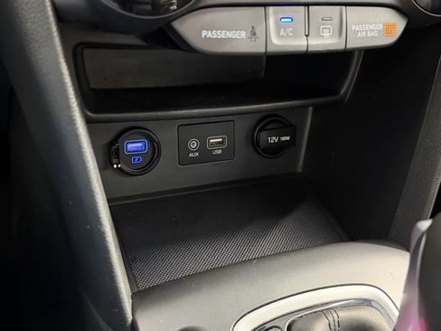 Used 2021 Hyundai Kona SEL FWD image 21