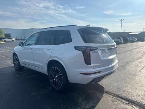 Used 2024 Cadillac XT6 Sport w/ Technology Package AWD/4WD image 5
