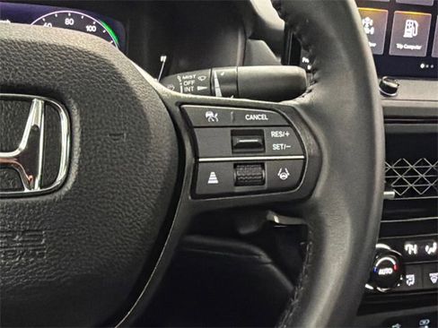 Used 2023 Honda Accord Sport image 19