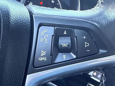 Used 2022 Buick Encore Preferred w/ Safety Package image 17