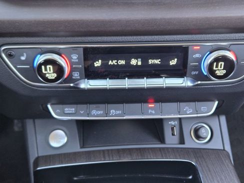 Certified 2023 Audi Q5 2.0T Premium w/ Convenience Package image 22