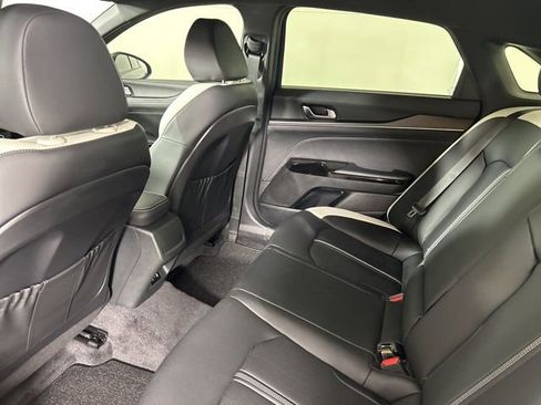 New 2026 Kia K5 GT-Line image 37
