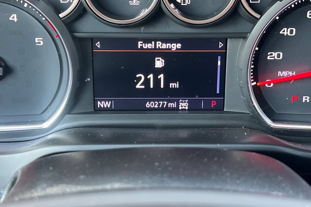 Used 2022 Chevrolet Silverado 2500 LTZ w/ LTZ Convenience Package AWD/4WD image 33