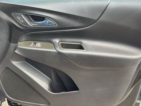 Certified 2023 Chevrolet Equinox LT FWD image 22
