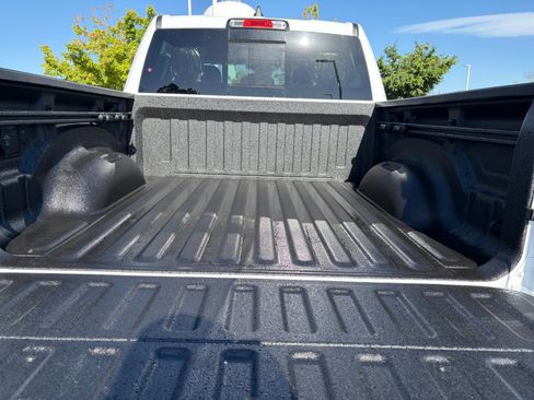 New 2026 RAM 1500 Express AWD/4WD image 34
