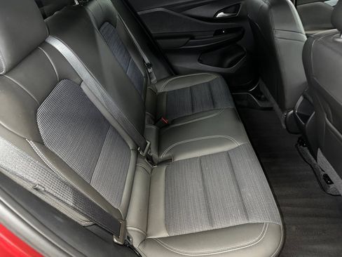 Used 2024 Buick Envista Preferred w/ Convenience I Package image 28