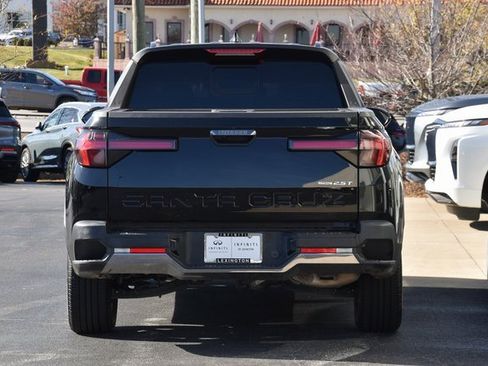 Used 2024 Hyundai Santa Cruz Limited image 11