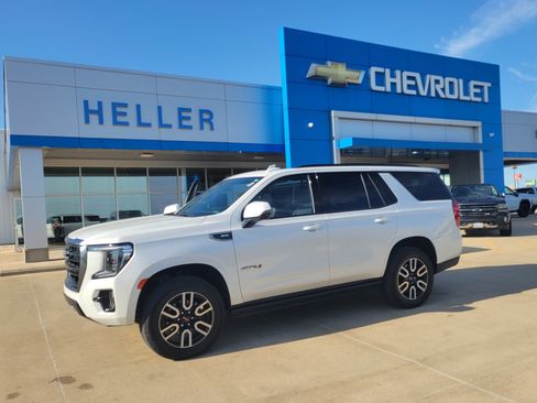 Used 2021 GMC Yukon AT4 w/ AT4 Premium Plus Package AWD/4WD image 3