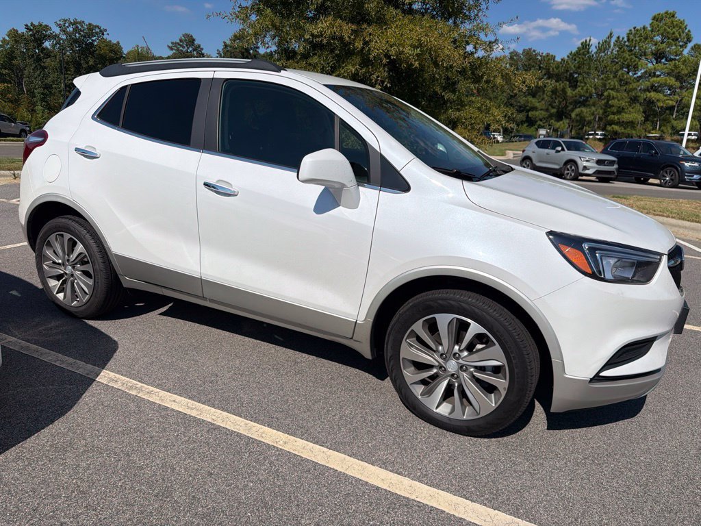 Used 2020 Buick Encore Preferred AWD/4WD image 10