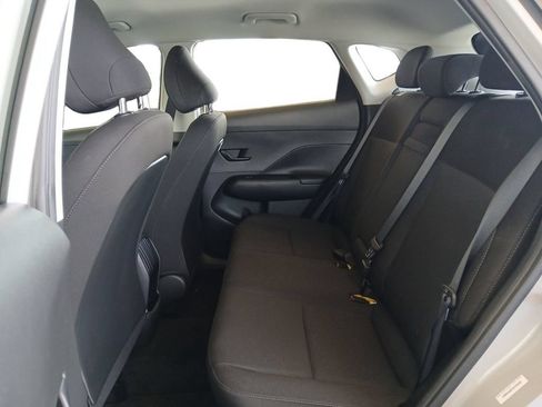 Used 2025 Hyundai Kona SE FWD image 13