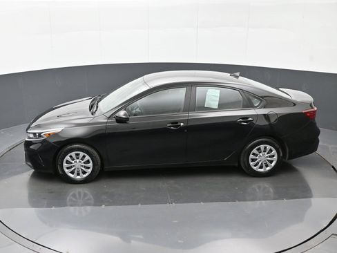 Used 2024 Kia Forte LX FWD image 36