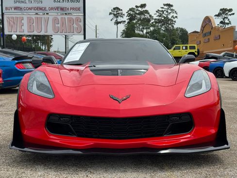 Used 2017 Chevrolet Corvette Z06 w/ Z07 Performance Package image 2